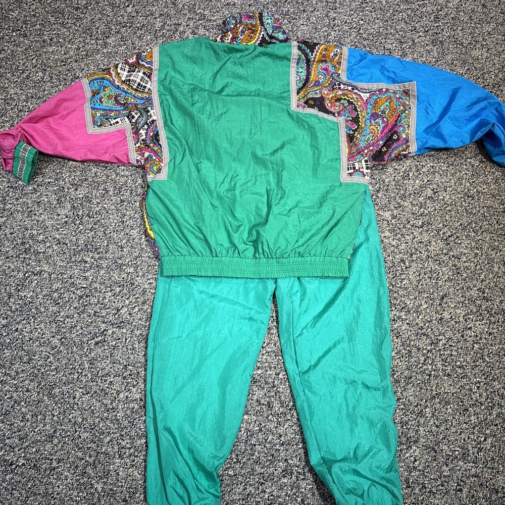 Casual Isle Vintage 80s 90s Full Zip Nylon Windbreaker Jogging Suit Size S EUC - Picture 3 of 5